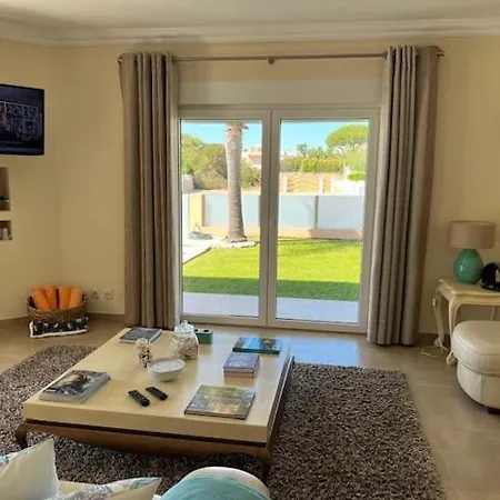 Casa Coralea Villa Guia (Faro)